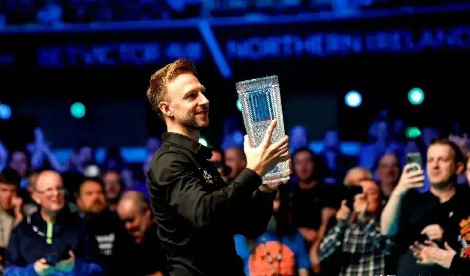 -朗斯主场逼平卫冕冠军，实力获认可