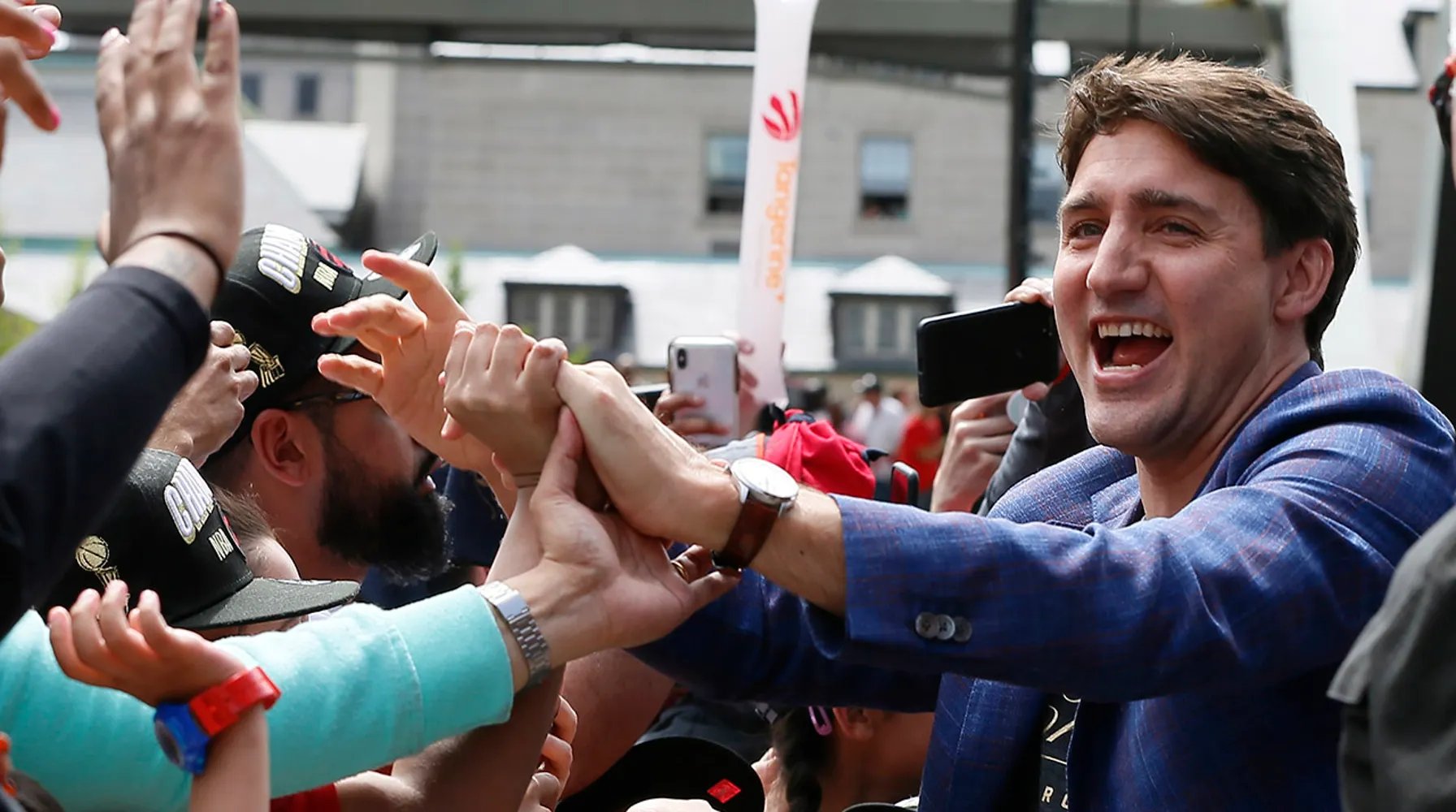 IM电竞官网入口-一场激烈的比赛，胜负悬念一度激动人心