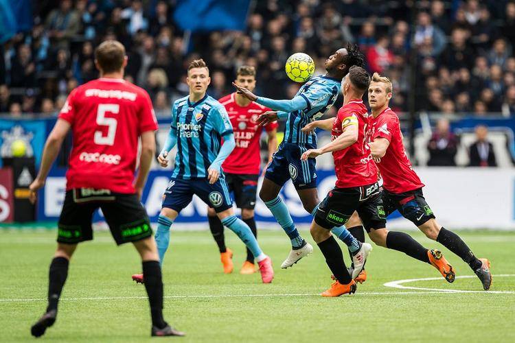 im电游-柏林赫塔门将扑出点球，立功救主