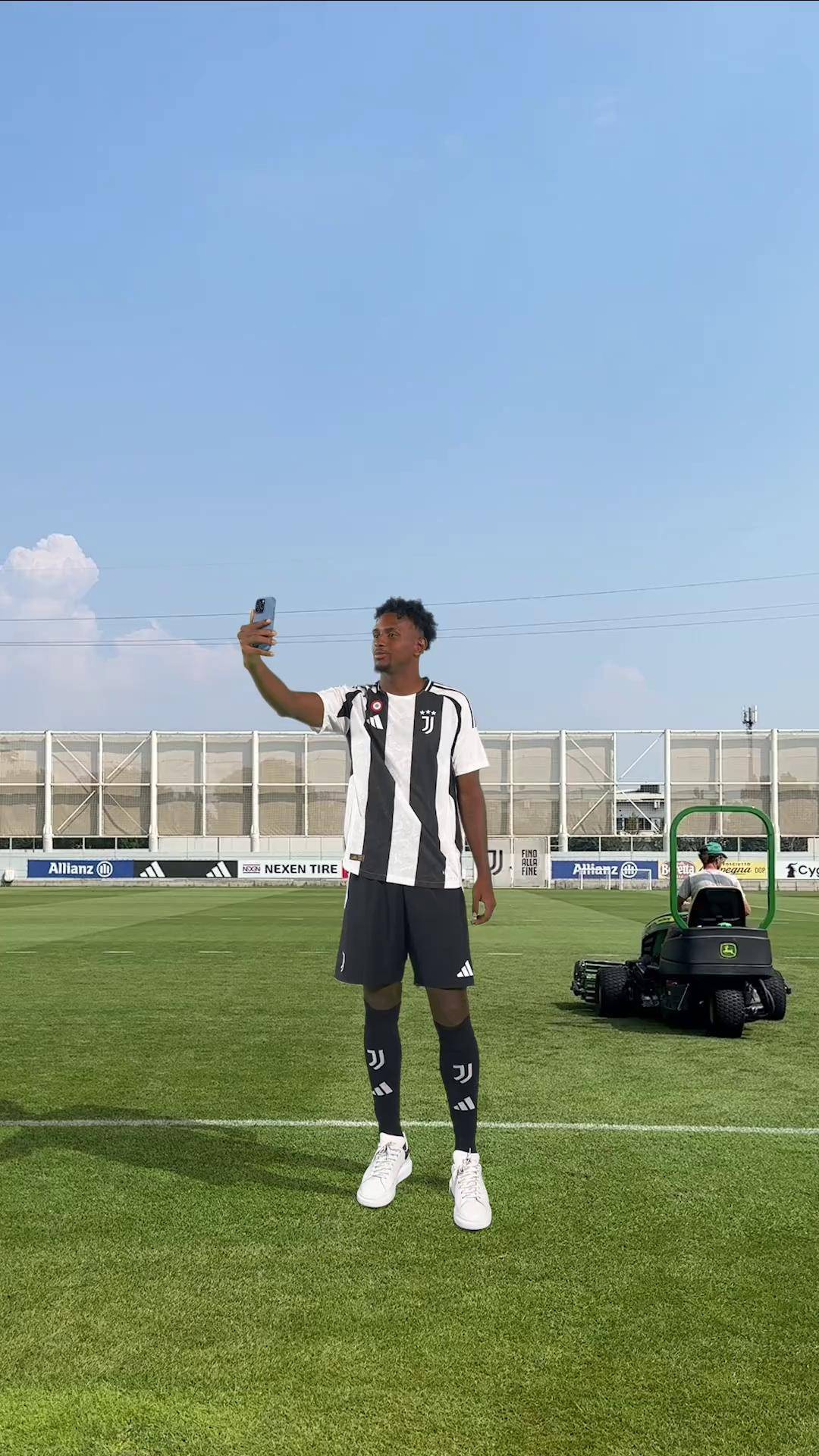 尤文图斯客场逆转,继续包揽胜利 尤文图斯客场逆转,继续包揽胜利