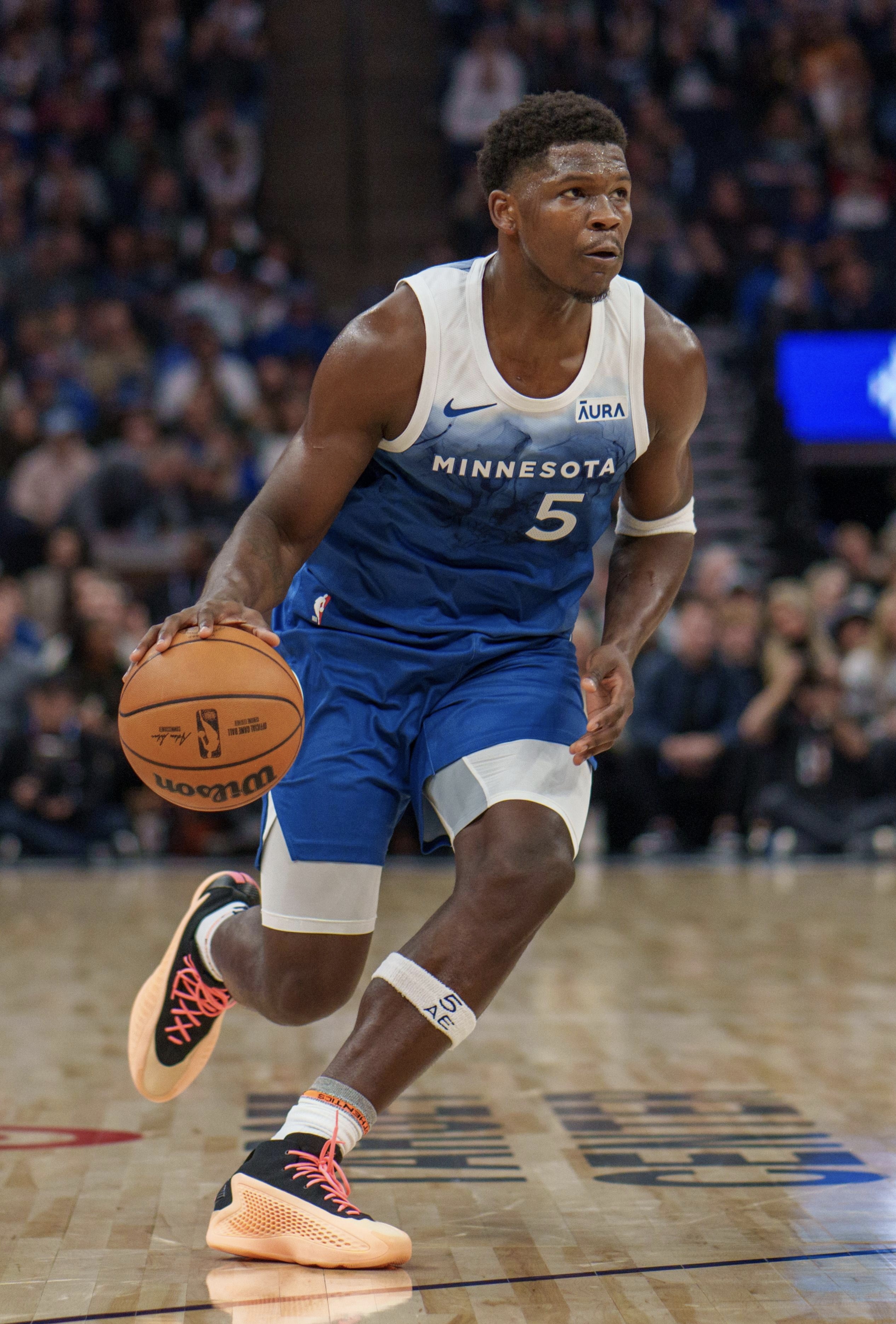 森林狼负于快船，赖特全队最高23分仍不敌对手的简单介绍