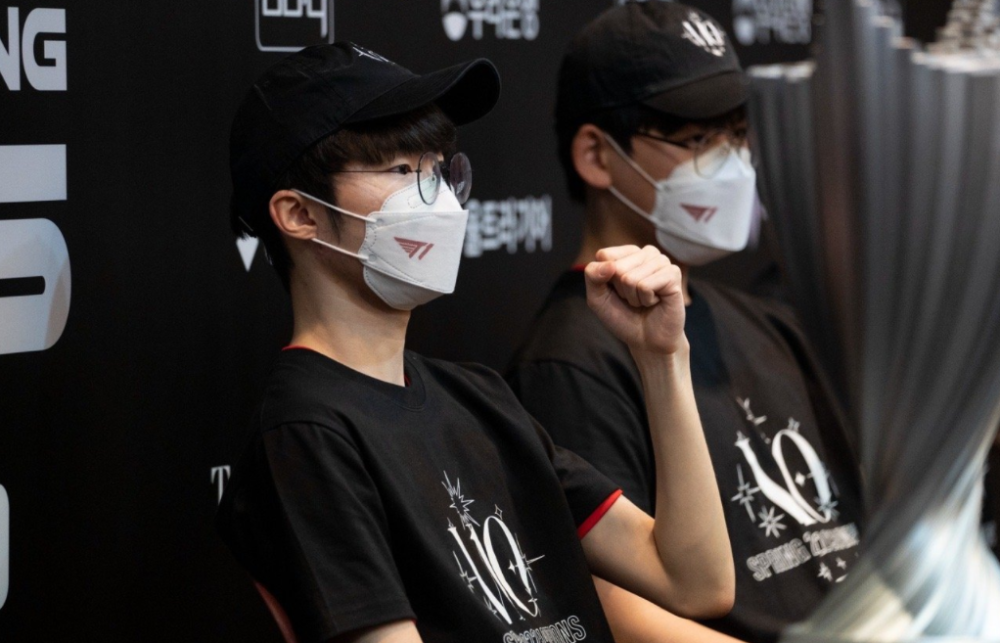 im电游-IG力克T1，Keria极限生还后反打强强对话入围赛，锁定晋级资格