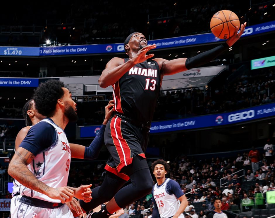 -关于76人险胜热火，东部决赛席位坐稳的信息