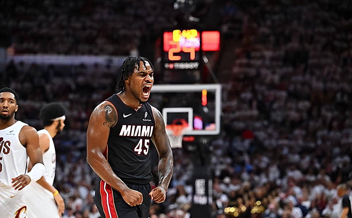 热火球员备战全力以赴,蓄势待发 热火球员备战全力以赴,蓄势待发