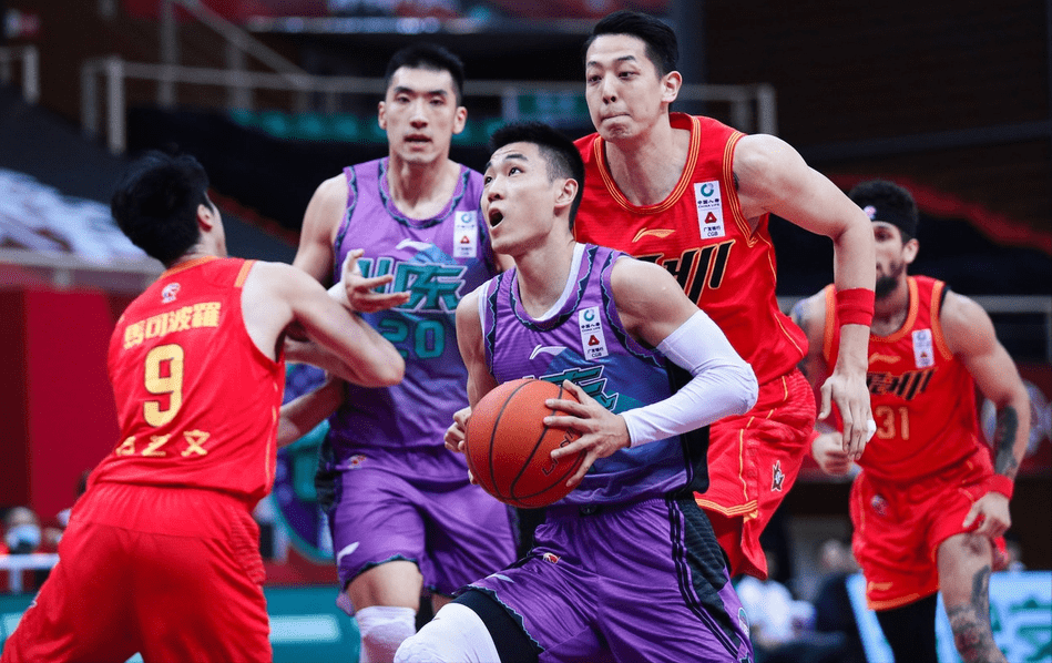 im电游官方网站-关于福建队险胜吉林队,布克高光表现的信息