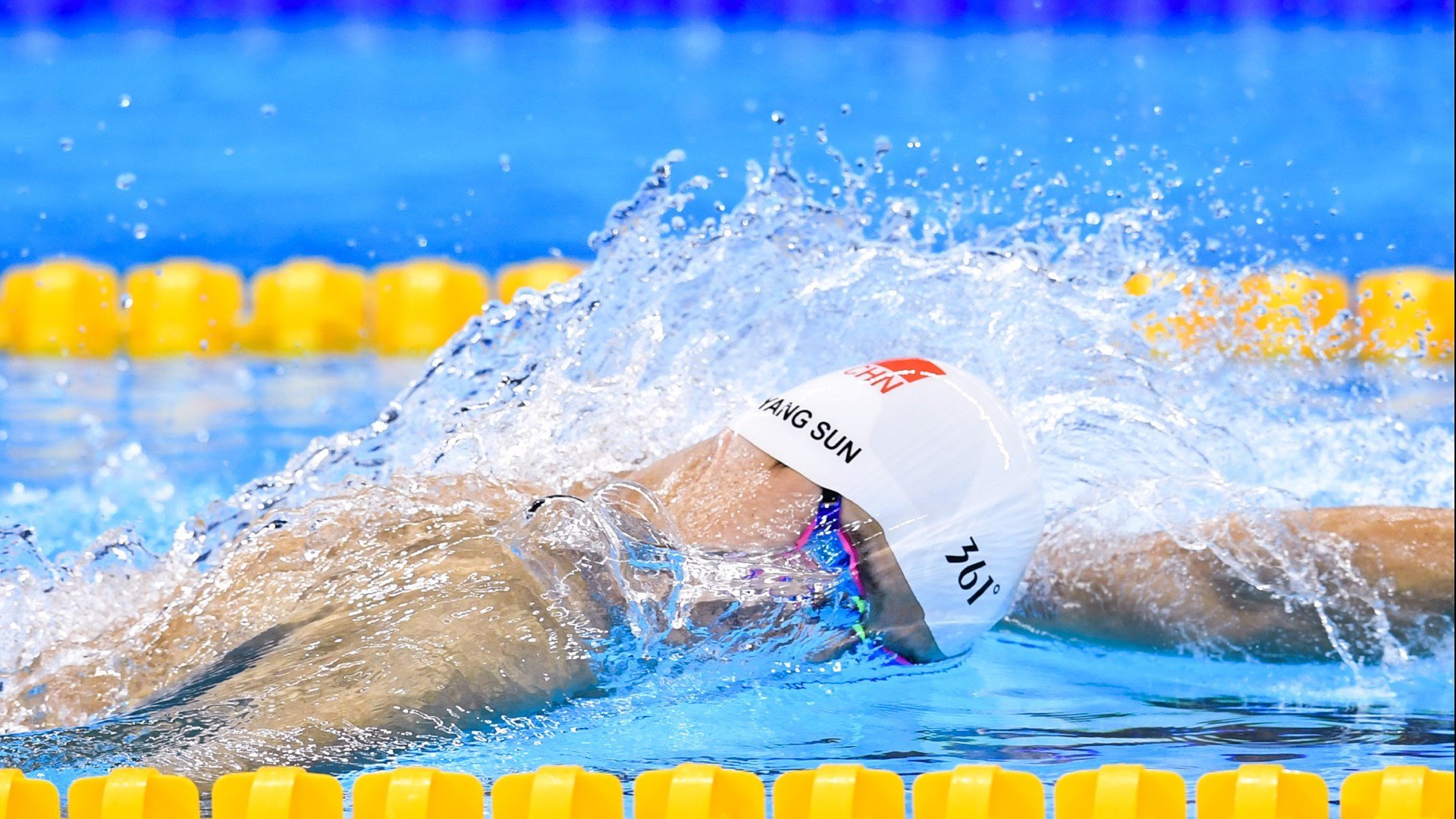 篮球哲学的对撞，当哈利伯顿用解构艺术，遇见上海队的重构雄心